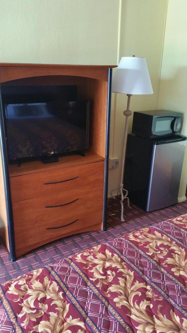 Palms Inn Dania Beach Extérieur photo